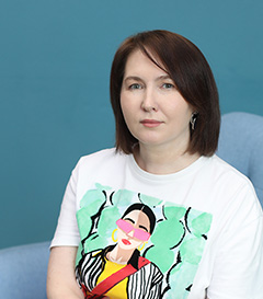 Елена Цоколова